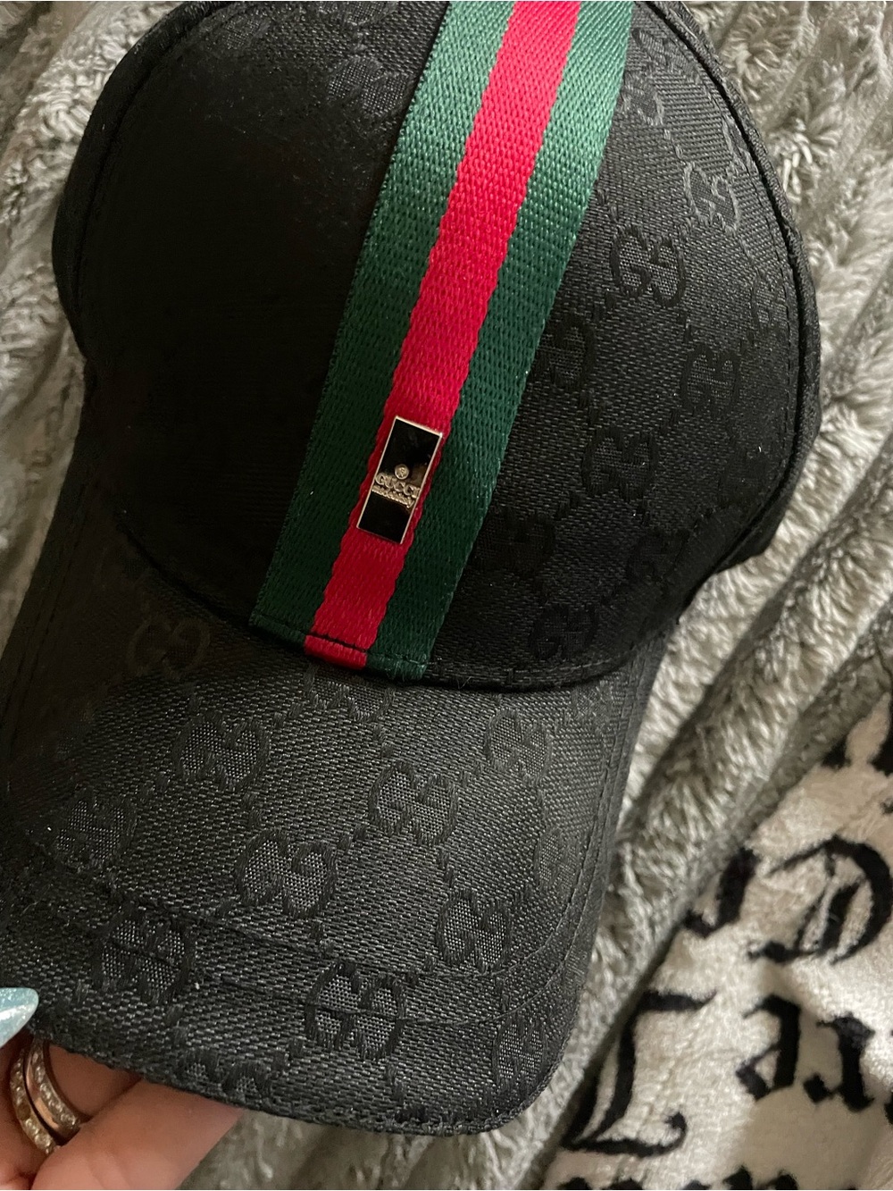 Gucci Black baseball hat cap with Embossed Logo